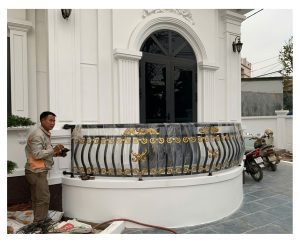 mau-lan-can-cong-bung-cong-inox-so-04